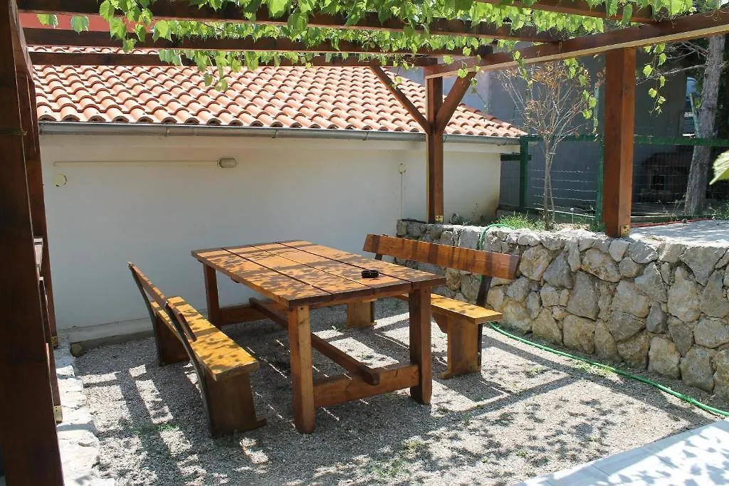 Apartments Isabela Baška