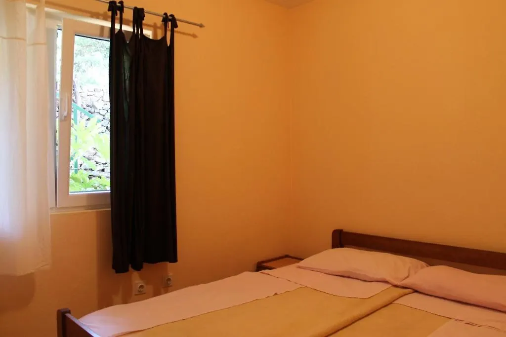 Apartments Isabela Baska  0*, Baska (Krk) Croatia